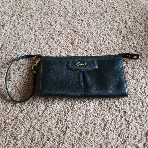 Coach Handbags - Black Coach wallet Coach Handbags - Black Coach wallet